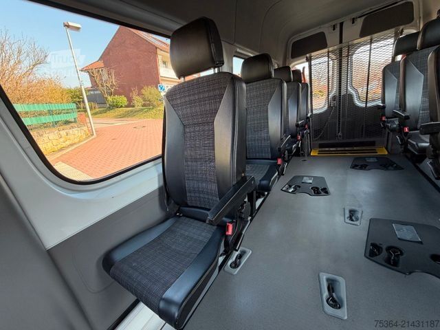 Minibus MERCEDES-BENZ Sprinter 314 BlueTEC 9Sitze Motor baut Druck auf