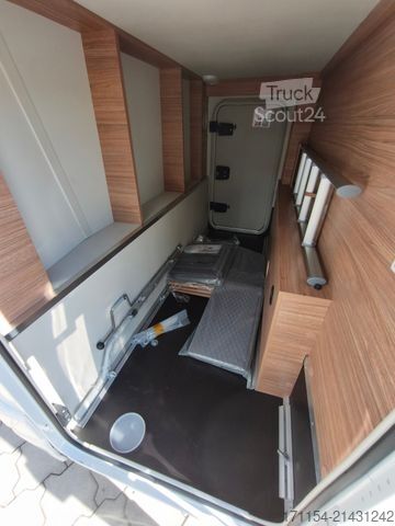 Напівінтегрований кемпер WEINSBERG X-Cursion CUV 500 MQ mit slideBett,4 personen