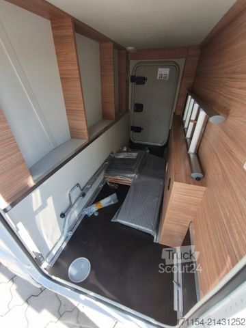 Напівінтегрований кемпер WEINSBERG X-Cursion CUV 500 MQ mit slideBett,4 personen