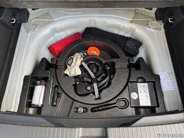 Lastauslautta Volkswagen T-Roc Style+RLine+AHK+ACC+LED+MirrowLink