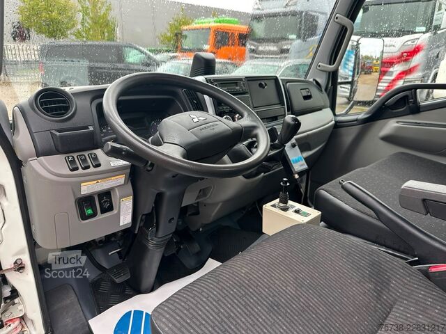 Jiný FUSO 6S15 Absetzkipper/WINTERDIENST Schild+Streuer