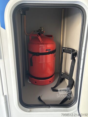 Alkoven Wohnmobil Renault Ahorn 595