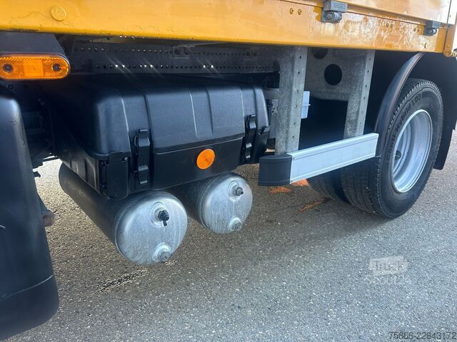 Kombi vozilo sa ceradom IVECO 80-21 Eurocargo Doka Pr.&Pl.6 Sitzer Euro6 Klima