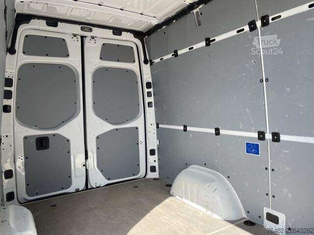 Umpikorja-auto MERCEDES-BENZ Sprinter 311 CDI KA /L2H2/3665/MBUX/KLIMA/KAMERA