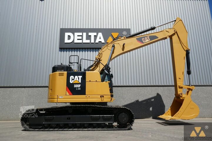 Paletli ekskavatör Caterpillar 335F LCR