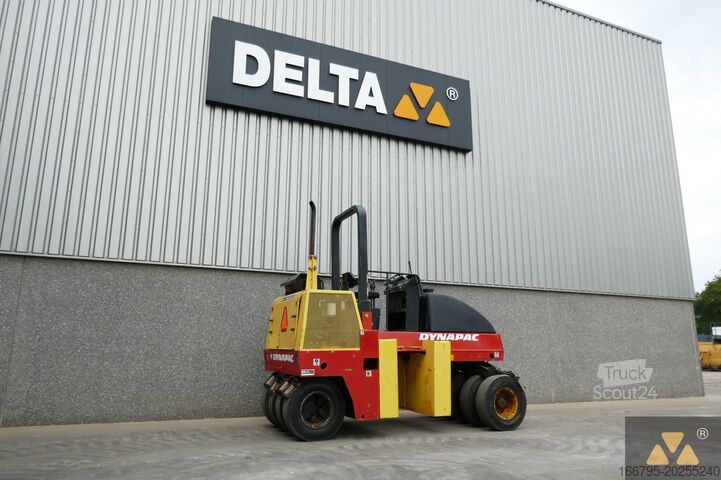 Reifenwalze Dynapac CP142