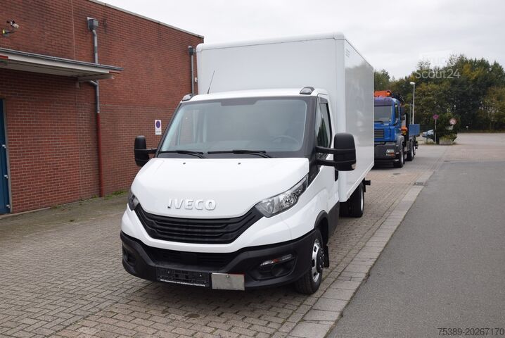 Vrachtwagen met bakwagen Iveco Daily  35 C 16 Koffer LBW Klima TÜV   HU NEU