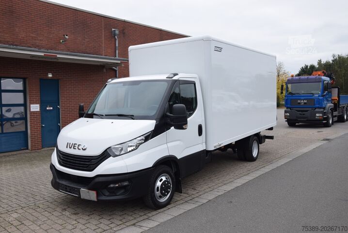 Vrachtwagen met bakwagen Iveco Daily  35 C 16 Koffer LBW Klima TÜV   HU NEU