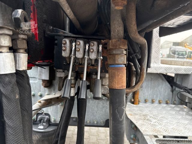 Samochód do przewozu drewna VOLVO FH 510 8x4 Holztransporter Kran PENZ *Anhänger