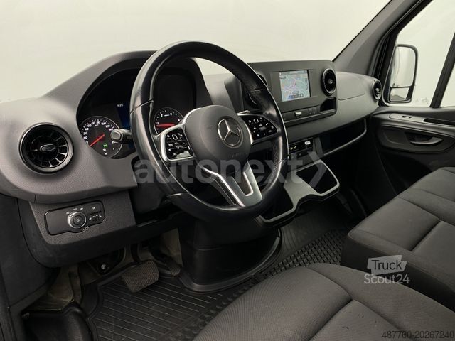 Kastenwagen hoch MERCEDES-BENZ Sprinter 214 Aut.*Distronic* Kamera+Navi+Klima (