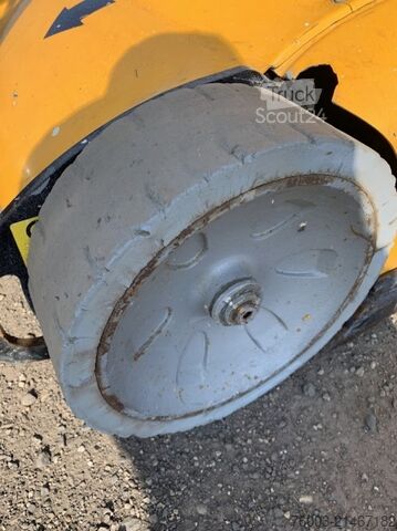 Selbstfahrende Arbeitsbühne Manitou 100VJR Evolution - 9,9 m - electric