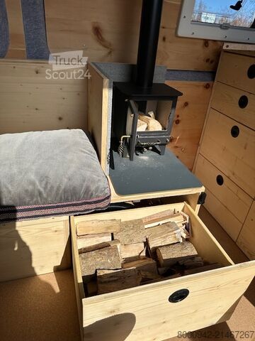 Kastenwagen hoch Mercedes Sprinter 906 BB35  4x4