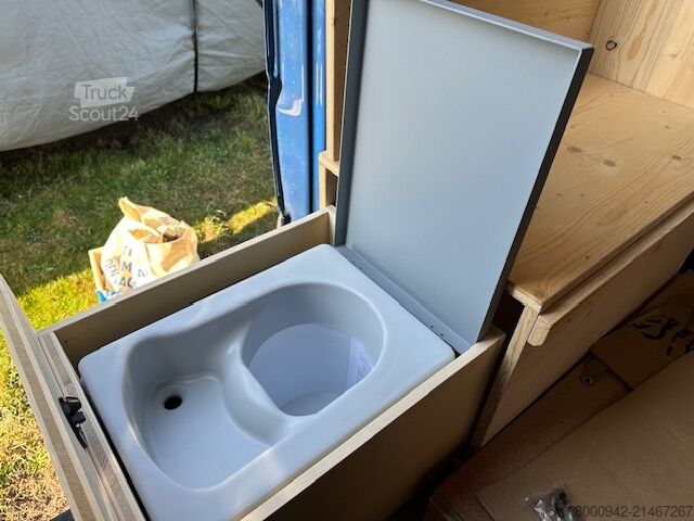 Kastenwagen hoch Mercedes Sprinter 906 BB35  4x4