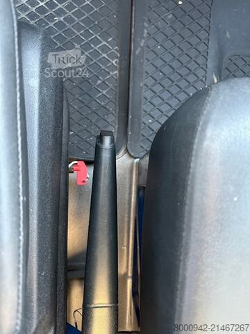 Kastenwagen hoch Mercedes Sprinter 906 BB35  4x4