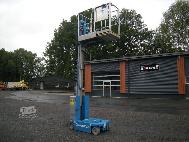 Vertikalus stiebinis keltuvas Genie GR-15