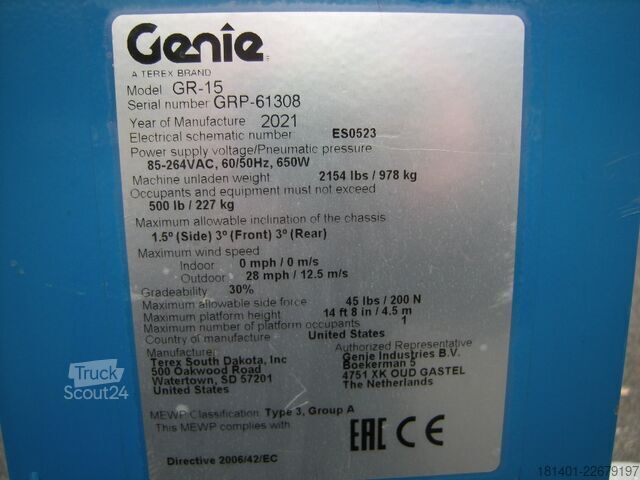 Vertikalus stiebinis keltuvas Genie GR-15