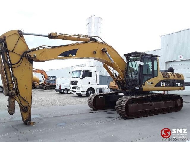 Mobil daru Caterpillar 330 C L   manual pump