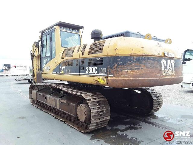 Mobil daru Caterpillar 330 C L   manual pump