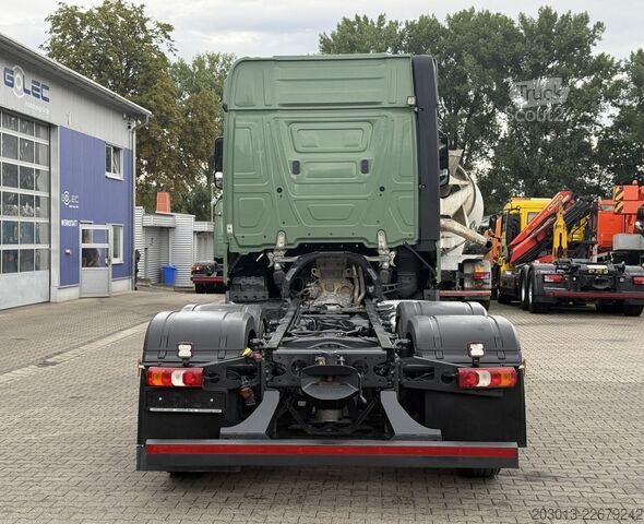 Podvozek nákladního auta MERCEDES-BENZ 2551 6x2 Fahrgestell Euro 6e