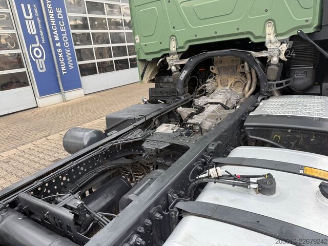 Podvozek nákladního auta MERCEDES-BENZ 2551 6x2 Fahrgestell Euro 6e