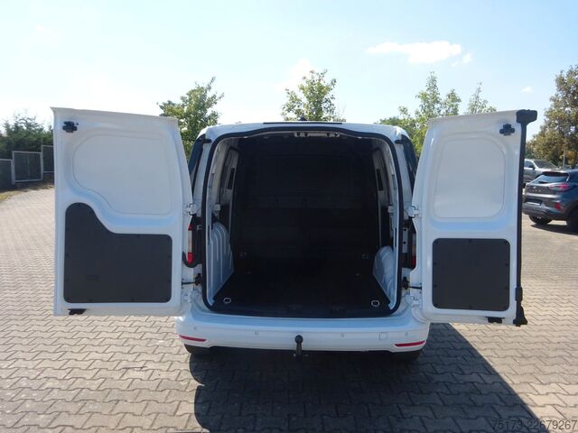 Panelová dodávka FORD Transit Connect Limited L1 Kasten Autm 2xS-Tür