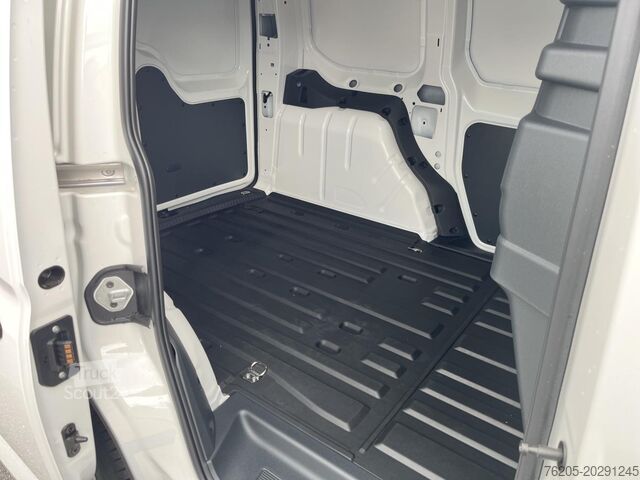 Panelová dodávka Volkswagen Caddy 2.0 TDI Cargo SpurH PDC