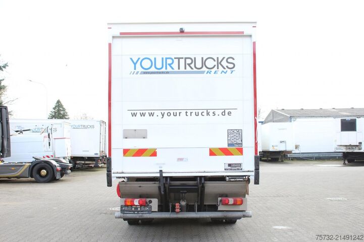 Autocarro con cassone Mercedes-Benz Atego 1218 E6  Koffer   Rolltor+LBW   nur 79 Tkm!