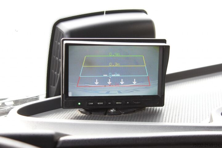 Autocarro con cassone Mercedes-Benz Atego 1218 E6  Koffer   Rolltor+LBW   nur 79 Tkm!