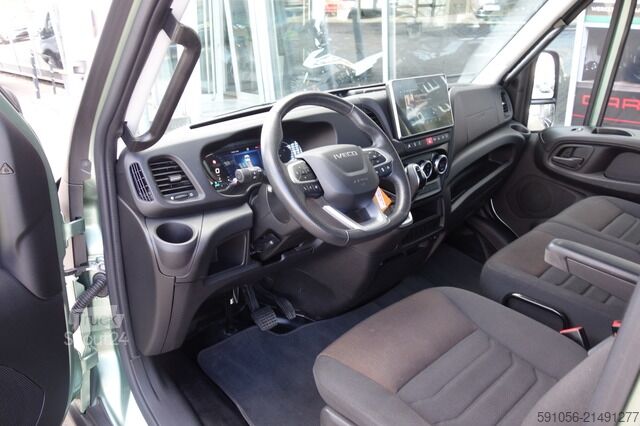 Furgonetka pick-up iveco Daily 2,3d Pritsche KLIMATR/LED/AHK/KAM/ACC/ALU