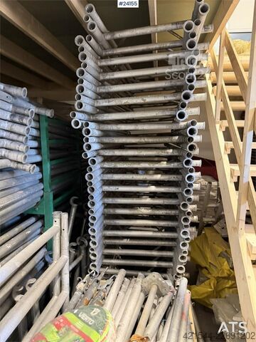 Būvniecības iekārta  Zarges scaffold for sale measuring approximately 1
