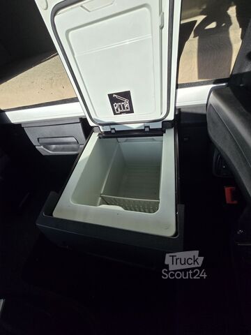 Tracteur routier standard Mercedes-Benz Actros 1848 MP5