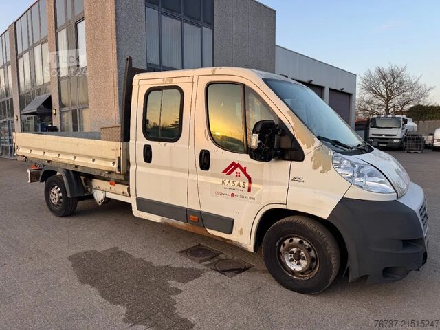 Platforminis furgonas su dviguba kabina Fiat Ducato **2300cc-pick up**