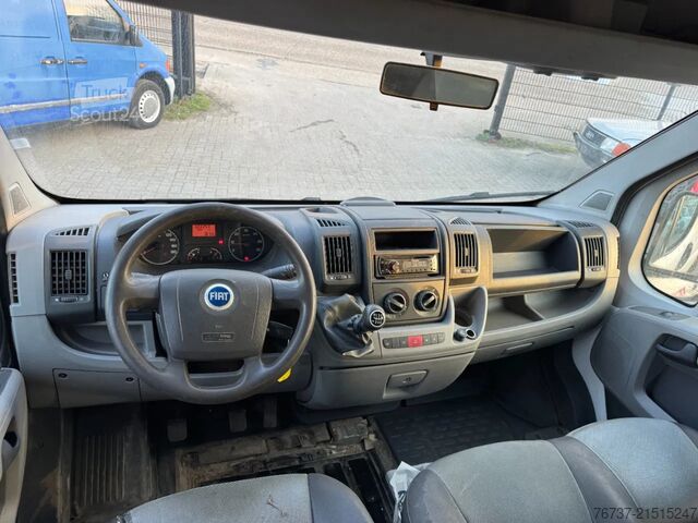 Platforminis furgonas su dviguba kabina Fiat Ducato **2300cc-pick up**