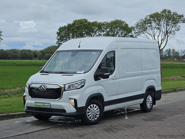 Aukšto stogo universalas MAXUS EDELIVER 9 L2H2 340Km WLTP AC!