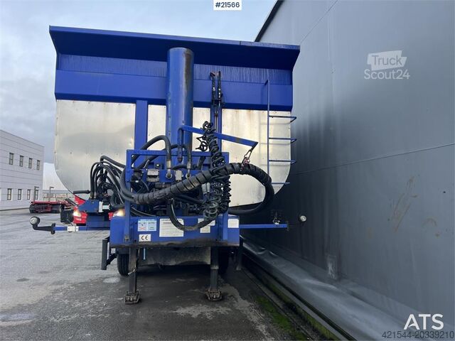 Sklápěč Langendorf 3 axle asphalt semi w/ Hydraulic canopy