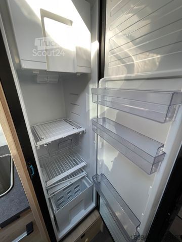 Τροχόσπιτο με προεξοχή (alcove) CHAUSSON C727 ALKOVEN FIRST LINE | Platz für 4 Personen!