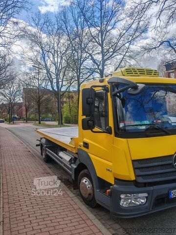 Tralas Mercedes-Benz Mercedes-Benz Atego 818