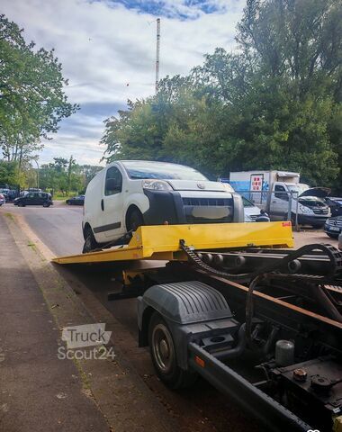 Tralas Mercedes-Benz Mercedes-Benz Atego 818