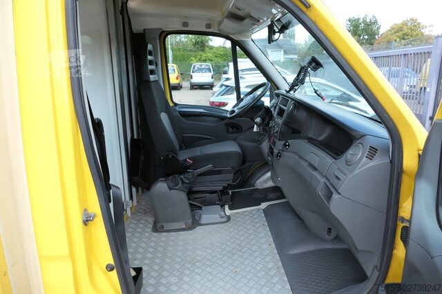 Dubă cu caroserie tip cutie iveco Daily 35 S11 C30C AUTOMATIK KAMERA Regale LUFT DURCHGANG EURO-5 CoC