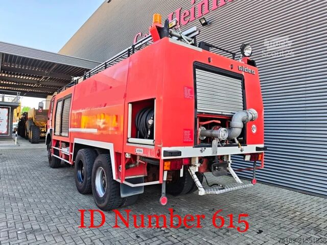 Brandweerwagen Mercedes-Benz SK 2636 AK 6x6 V10 Sides VMA100 Wasserwerfer