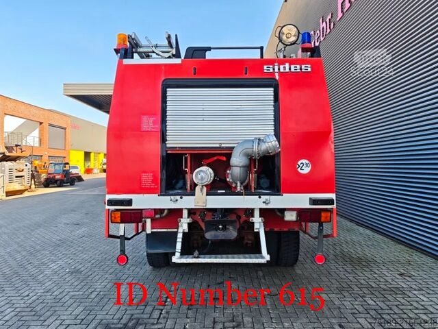 Brandweerwagen Mercedes-Benz SK 2636 AK 6x6 V10 Sides VMA100 Wasserwerfer
