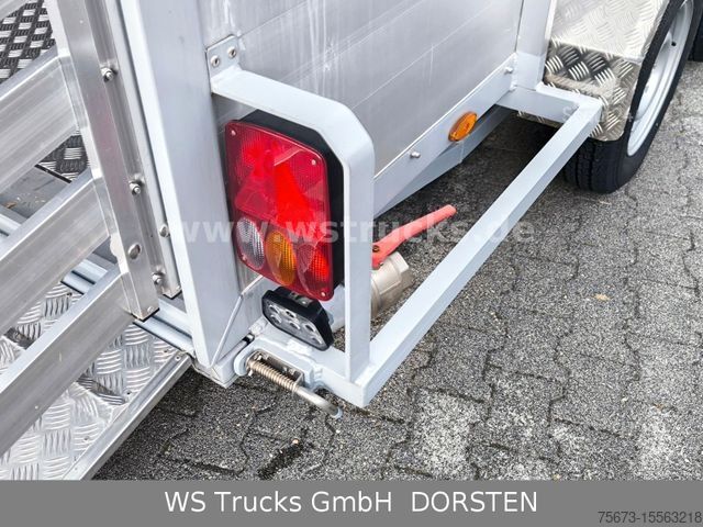 Horse transport trailer WST Edition Schlacht mit Seilwinde Viehanhänger