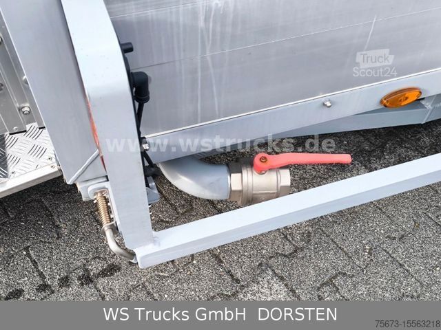 Horse transport trailer WST Edition Schlacht mit Seilwinde Viehanhänger