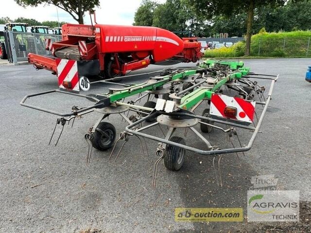 Heuwender Kverneland 6913