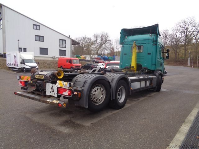 Camión portacontenedores de gancho SCANIA G440 6x2 Palfinger Abroller Lenkachse Retarder