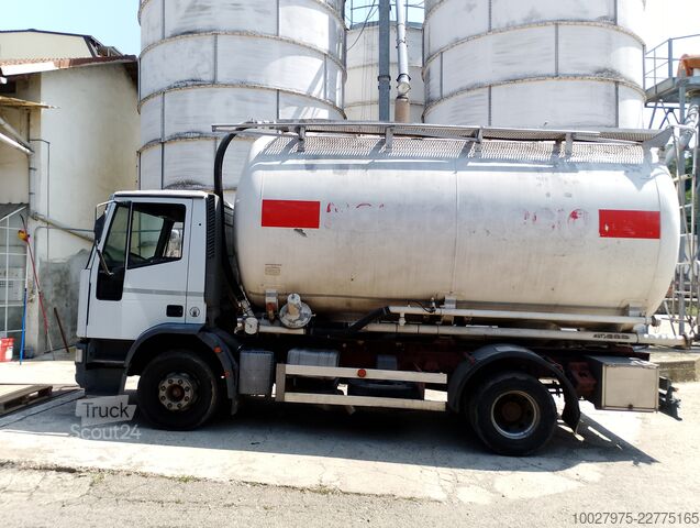 Autocamion siloz Iveco Eurocargo 18