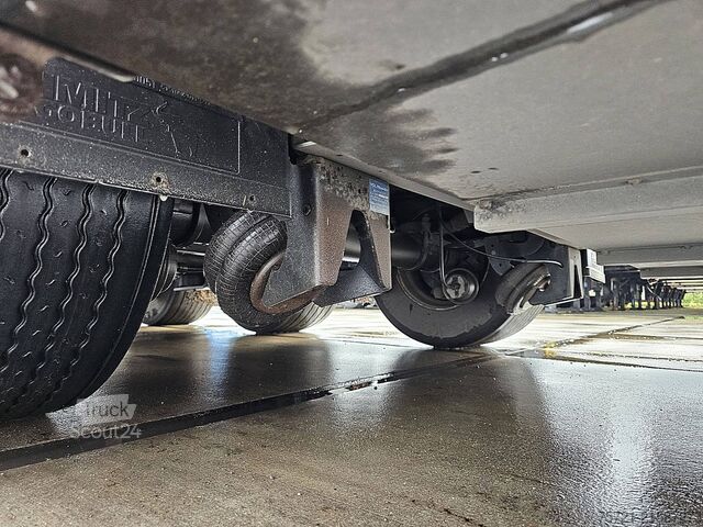 انزلاق القماش المشمع SCHMITZ SCB*S3T MEGA,HUBDACH,EDSCHA