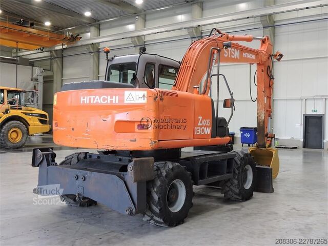 Excavadora móvil HITACHI ZX130W