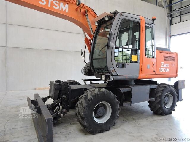 Excavadora móvil HITACHI ZX130W
