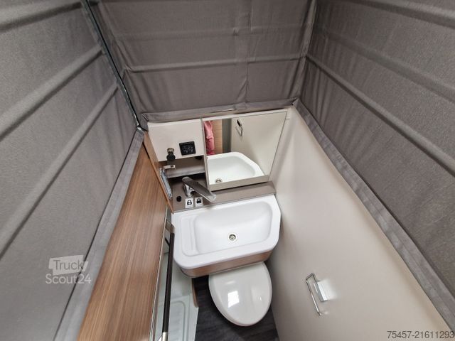 Интегриран кемпер WEINSBERG X-CURSION CUV 500 MQ  EDITION [PEPPER]